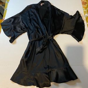 NWOT!! VICTORIA SECRETS silk bath robe